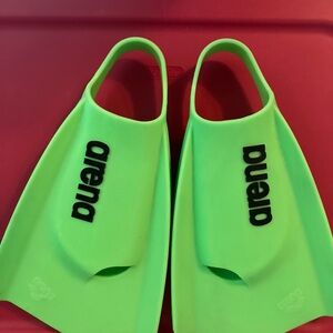 Arena swim flippers, size 8-9